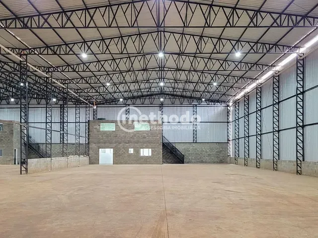 Galpão / Barracão com 1000m², para alugar, no bairro Betel em Paulínia