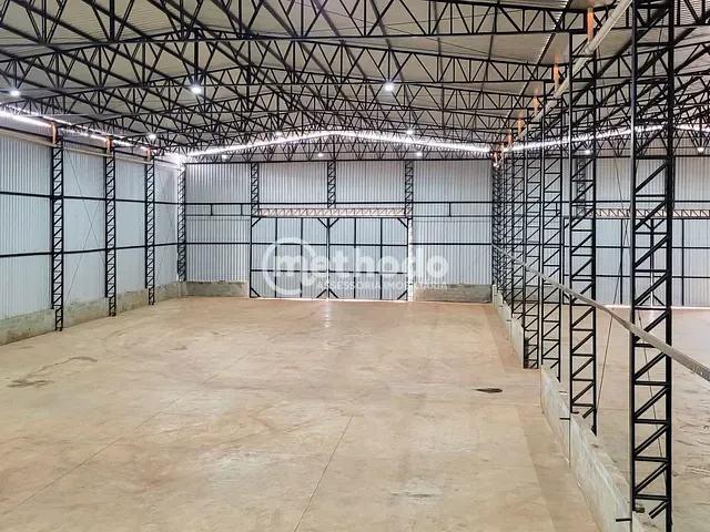 Galpão / Barracão com 1000m², para alugar, no bairro Betel em Paulínia