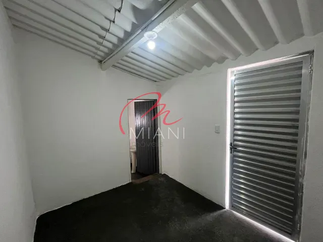 Galpão / Barracão com 300m², para alugar, no bairro Jardim Esmeralda em São Paulo