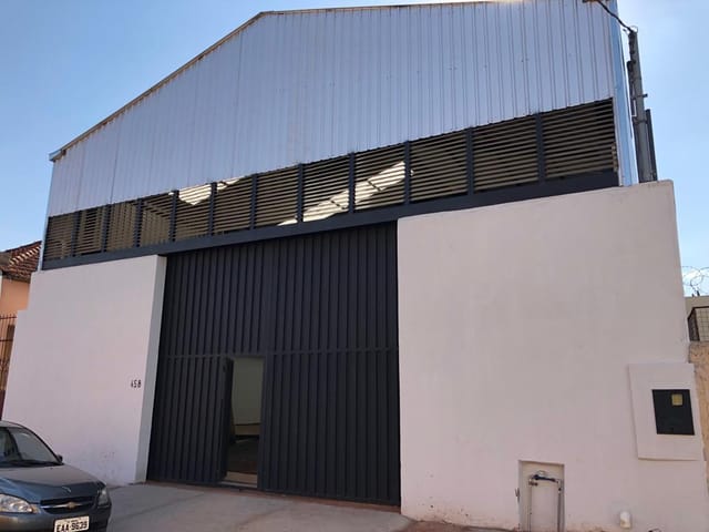 Foto do Galpão / Barracão - Galpão / Barracão para Locação 700M², Bom Retiro, Uberaba - MG | ZUCATO IMOBILIARIA LTDA