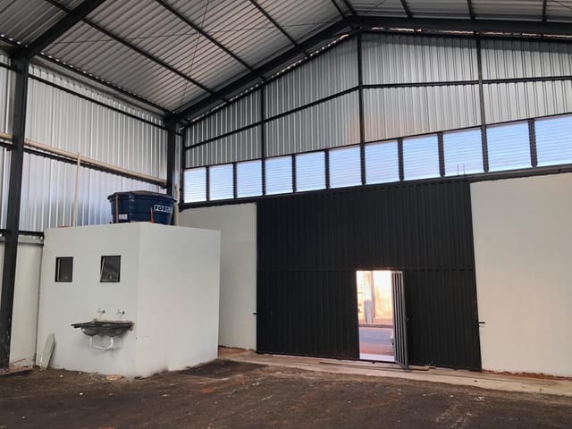 Foto do Galpão / Barracão - Galpão / Barracão para Locação 700M², Bom Retiro, Uberaba - MG | ZUCATO IMOBILIARIA LTDA