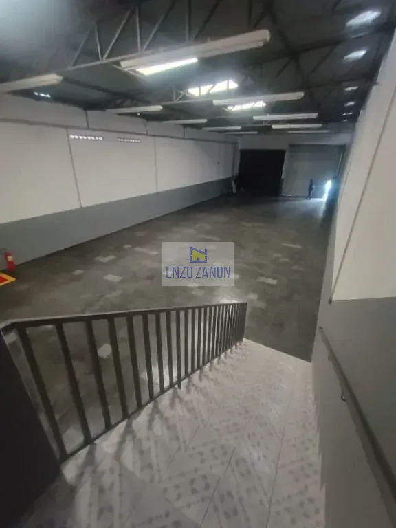 Depósito-Galpão, 350 m² - Foto 1