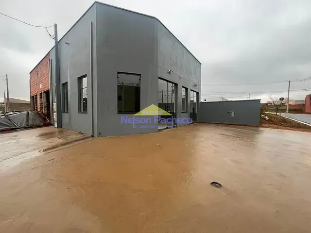 Galpão / Barracão para alugar, no bairro Terras de Mombuca em Mombuca
