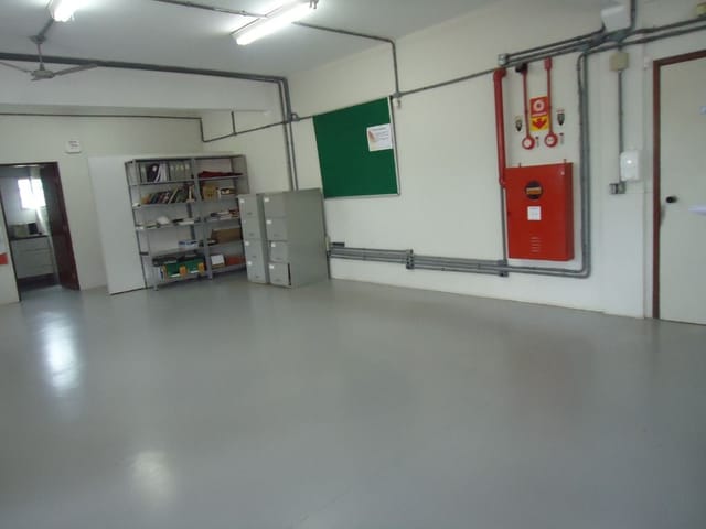 Galpão / Barracão com 3600m², para alugar, no bairro Distrito Industrial Alfredo Relo em Itatiba