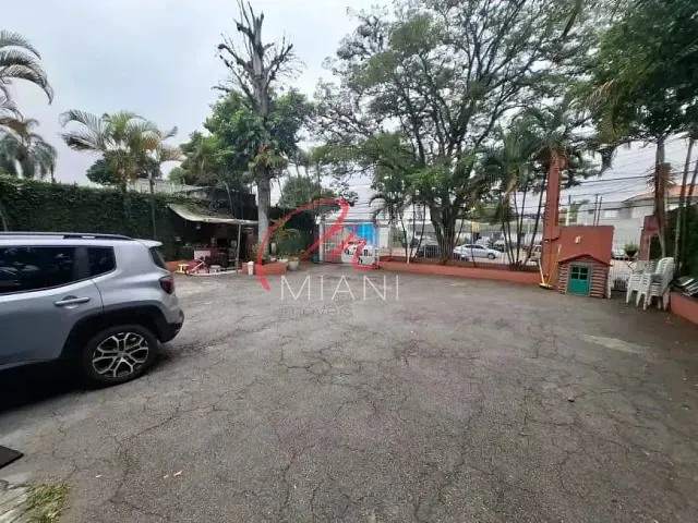 Galpão / Barracão com 900m², à venda, no bairro Butantã em São Paulo