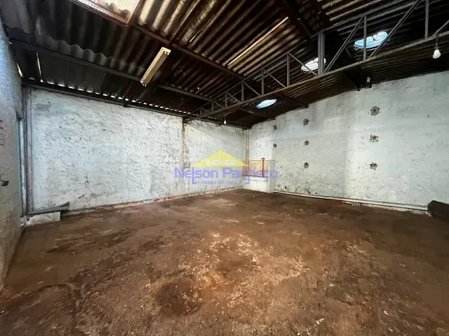 Galpão / Barracão com 271m², para alugar, no bairro Vila Cardoso em Capivari