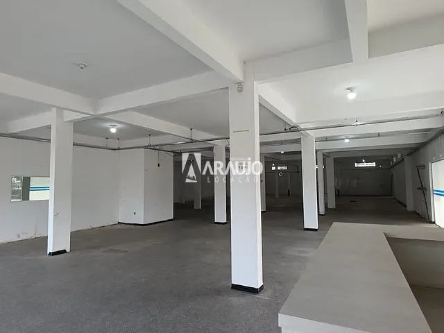 Sala para alugar, no bairro Nossa Senhora das Graças em Navegantes