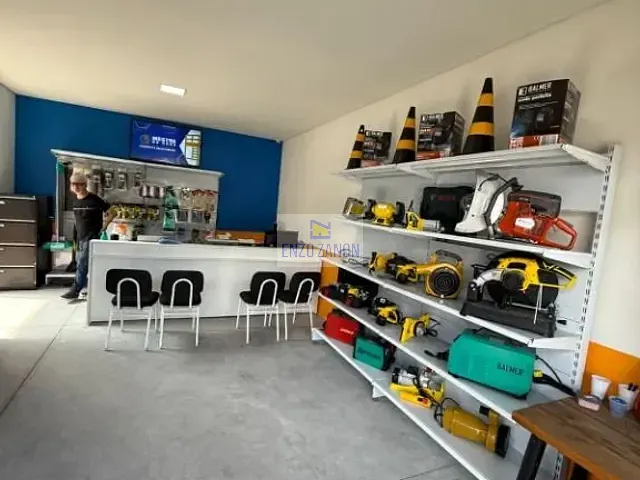 Galpão / Barracão com 300m², à venda ou para alugar, no bairro Fundação em São Caetano do Sul