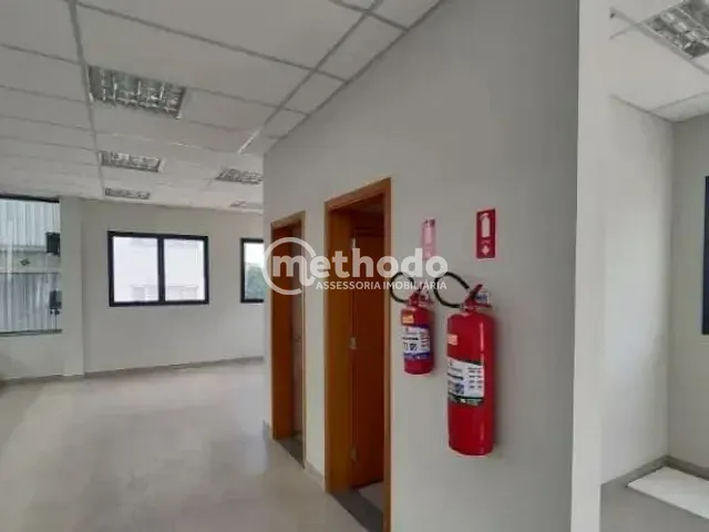 Galpão / Barracão com 830m², para alugar, no bairro Jardim Residencial Veccon em Sumaré