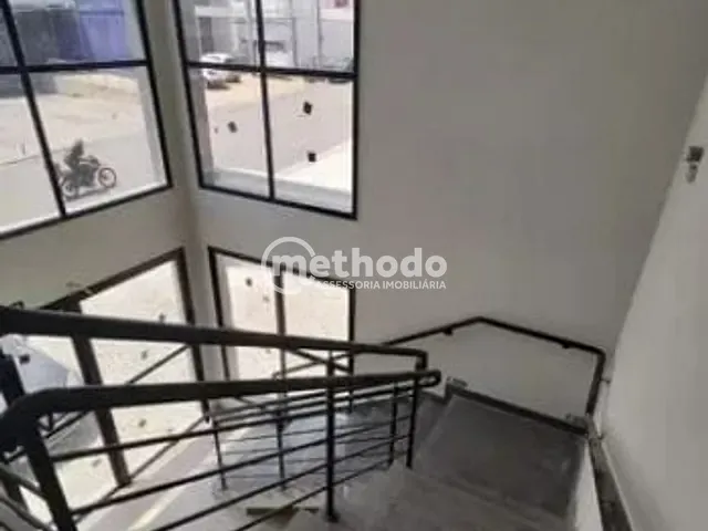 Galpão / Barracão com 830m², para alugar, no bairro Jardim Residencial Veccon em Sumaré