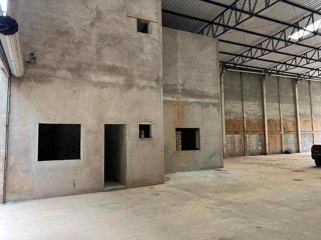 Galpão / Barracão com 700m², para alugar, no bairro Panorama (Polvilho) em Cajamar