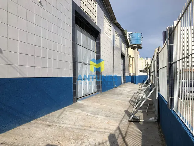 Galpão / Barracão com 900m², para alugar, no bairro Piedade em Jaboatão dos Guararapes