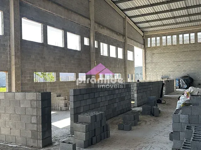 Galpão / Barracão com 2000m², à venda ou para alugar, no bairro Rio Abaixo em Jacareí