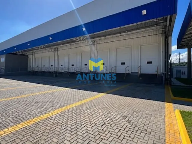 Galpão / Barracão com 5459m², para alugar, no bairro Prazeres em Jaboatão dos Guararapes