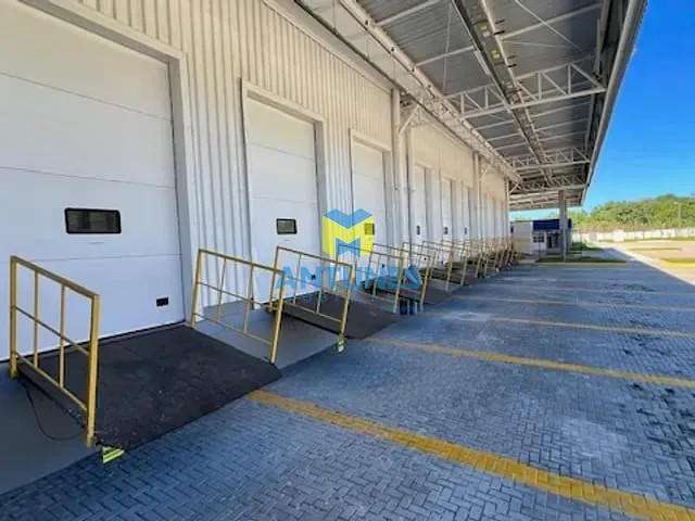 Galpão / Barracão com 5459m², para alugar, no bairro Prazeres em Jaboatão dos Guararapes