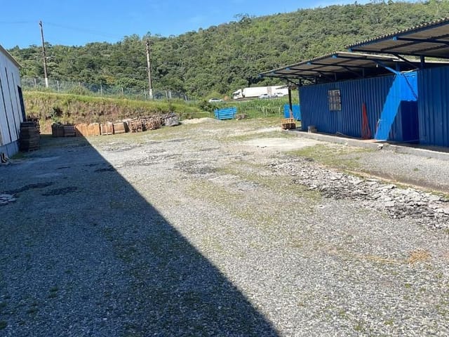Galpão / Barracão com 5000m², para alugar, no bairro Jardim São Luís em Santana de Parnaíba