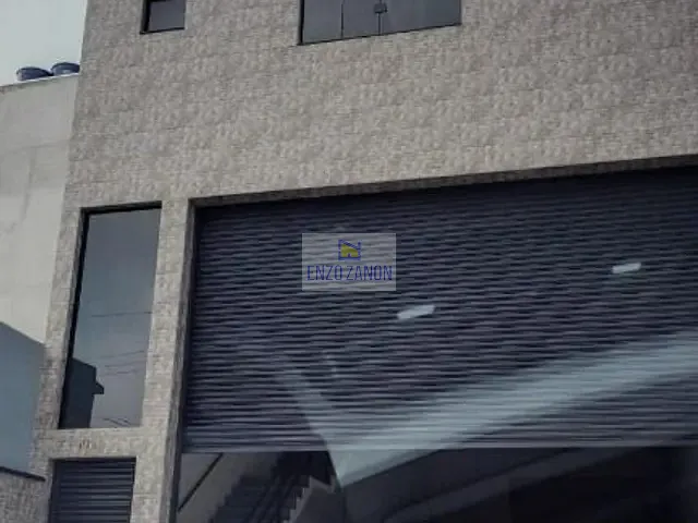 Galpão / Barracão com 200m², para alugar, no bairro Jardim Stella em Santo André