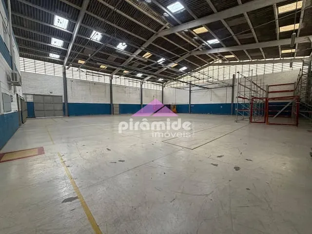 Galpão / Barracão com 1500m², à venda, no bairro Chácaras Reunidas em São José dos Campos