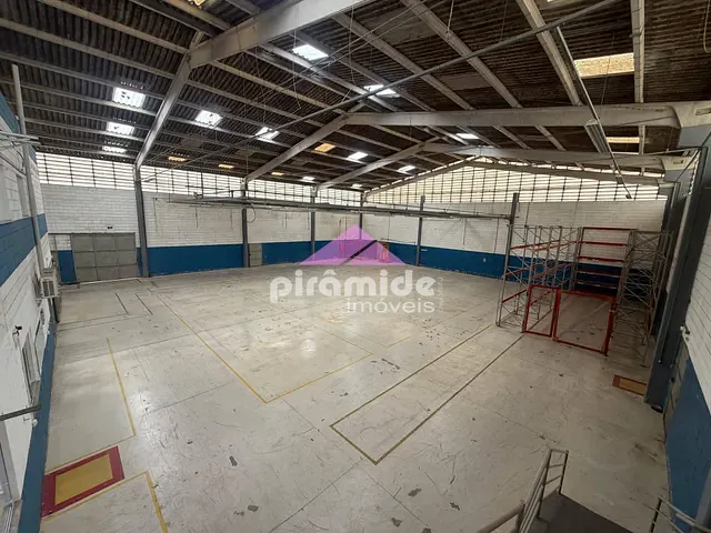 Galpão / Barracão com 1500m², à venda, no bairro Chácaras Reunidas em São José dos Campos