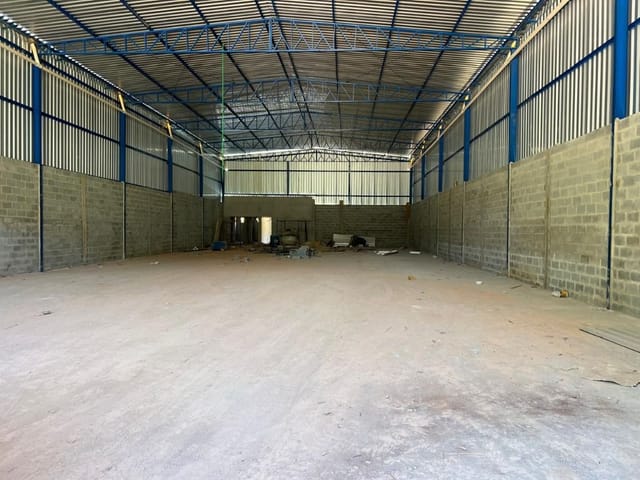Galpão / Barracão com 2000m², para alugar, no bairro Chácaras Maristela em Franco da Rocha