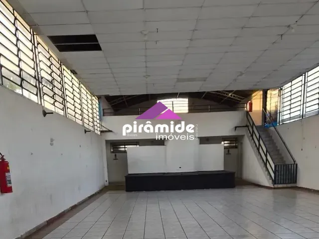 Galpão / Barracão à venda ou para alugar, no bairro Jardim Paulista em São José dos Campos