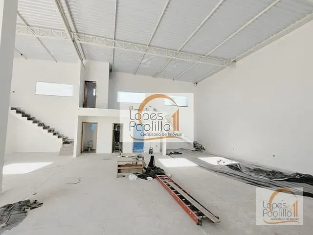 Galpão / Barracão com 470m², para alugar, no bairro Nova Cerejeiras em Atibaia