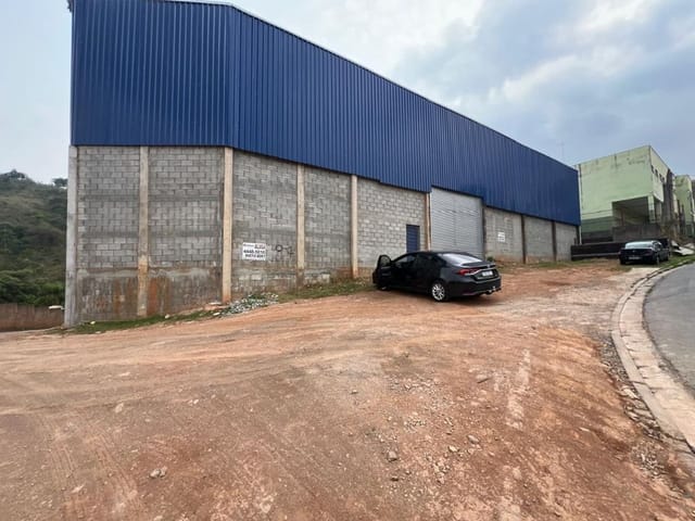 Galpão / Barracão com 700m², para alugar, no bairro Panorama (Polvilho) em Cajamar