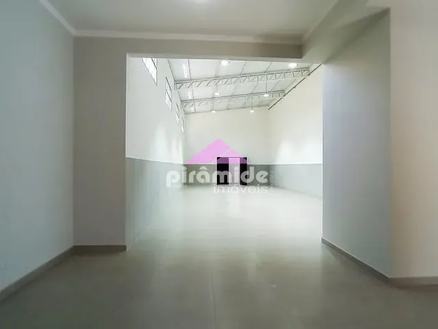 Galpão / Barracão à venda ou para alugar, no bairro Jardim Aeroporto em São José dos Campos