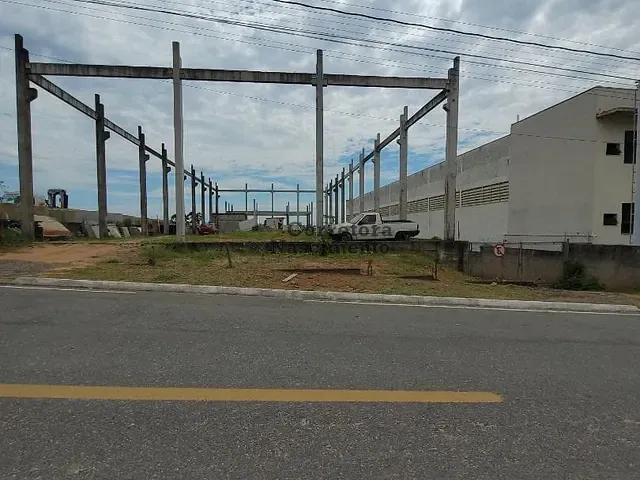 Galpão / Barracão com 1619m², à venda, no bairro Villa Branca em Jacareí