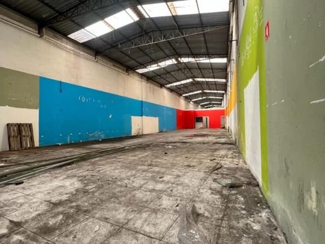 Galpão / Barracão com 503m², à venda, no bairro Bussocaba em Osasco