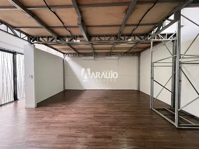 Sala para alugar, no bairro Dom Bosco em Itajaí