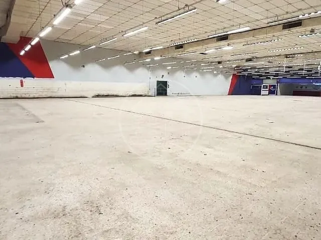 Galpão / Barracão com 10000m², para alugar, no bairro Jardim Casa Grande em São Paulo