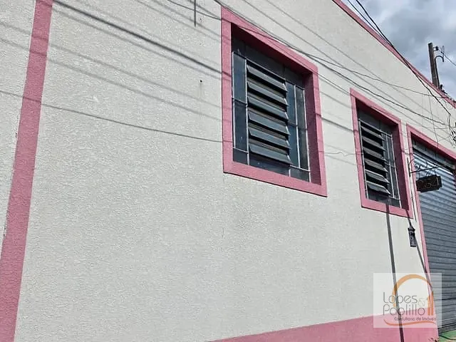 Galpão / Barracão com 140m², para alugar, no bairro Jardim Brasil em Atibaia