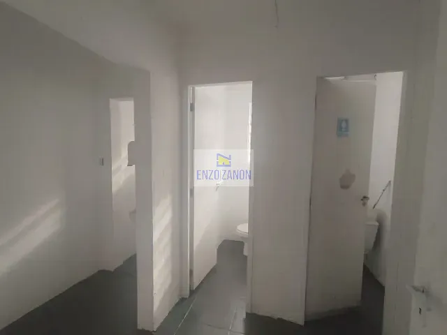Galpão / Barracão com 1185m², para alugar, no bairro Vila Nogueira em Diadema