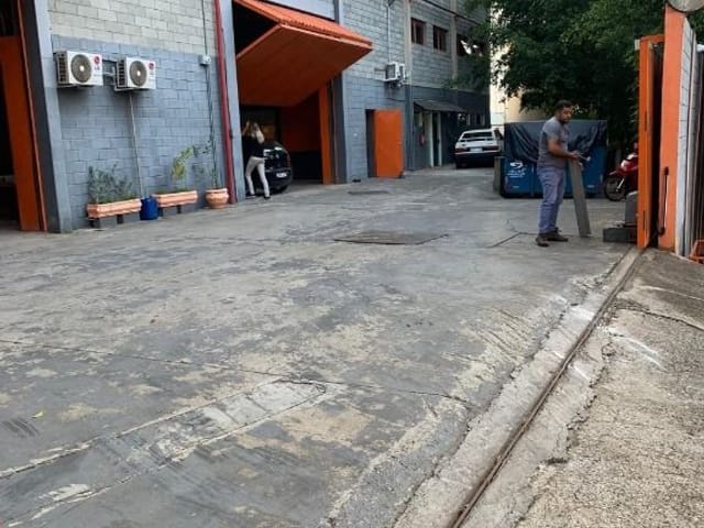 Galpão / Barracão com 4731m², à venda ou para alugar, no bairro Jardim da Várzea em Santana de Parnaíba