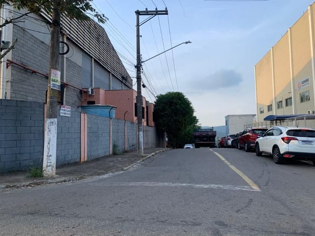 Galpão / Barracão com 4731m², à venda ou para alugar, no bairro Jardim da Várzea em Santana de Parnaíba