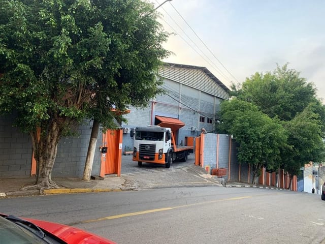 Galpão / Barracão com 4731m², à venda ou para alugar, no bairro Jardim da Várzea em Santana de Parnaíba