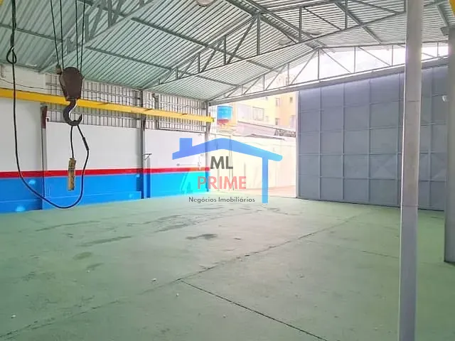Galpão / Barracão com 550m², para alugar, no bairro Ipiranga em São Paulo