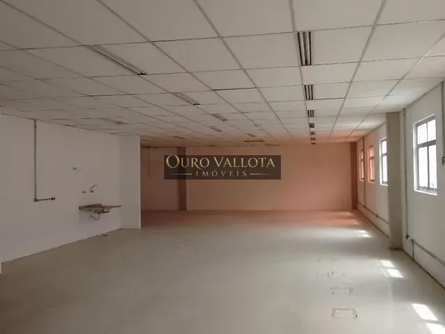 Galpão / Barracão com 1300m², para alugar, no bairro Jardim Itaquiti em Barueri