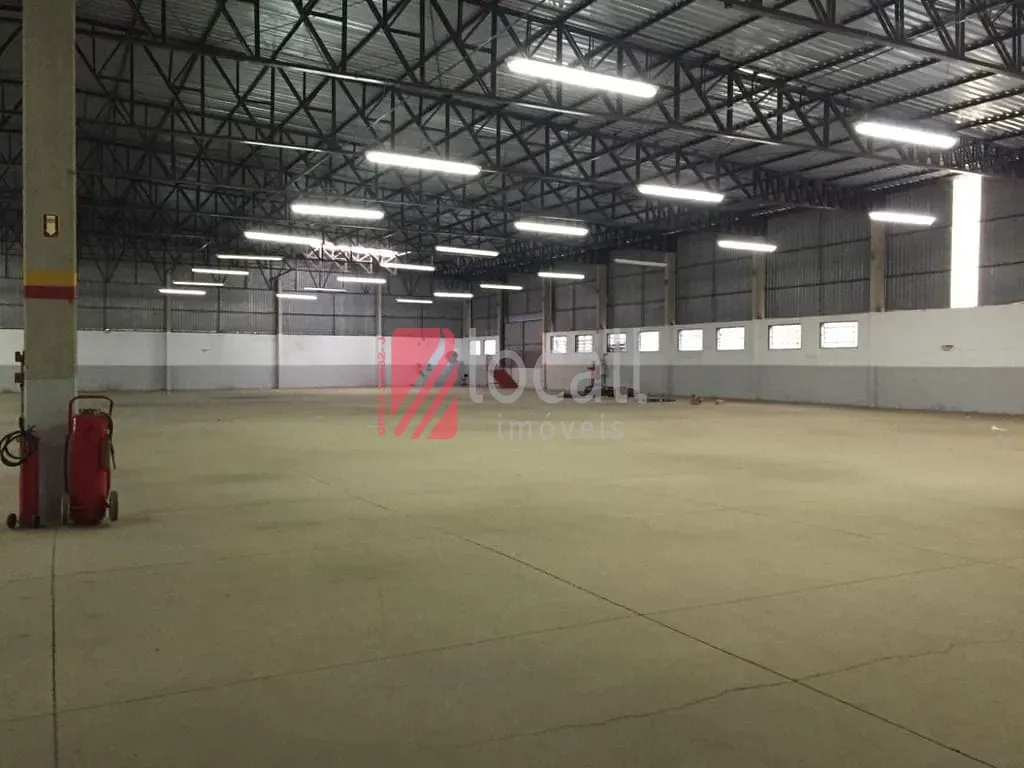 Galpão / Depósito / Armazém  para aluguel, 3273m² — foto 2 de 27