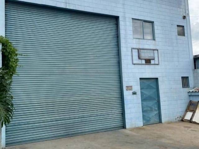 Galpão / Barracão com 500m², para alugar, no bairro Pólo Industrial em Franco da Rocha