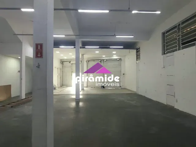 Prédio com 409m², para alugar, no bairro Jardim Ismênia em São José dos Campos