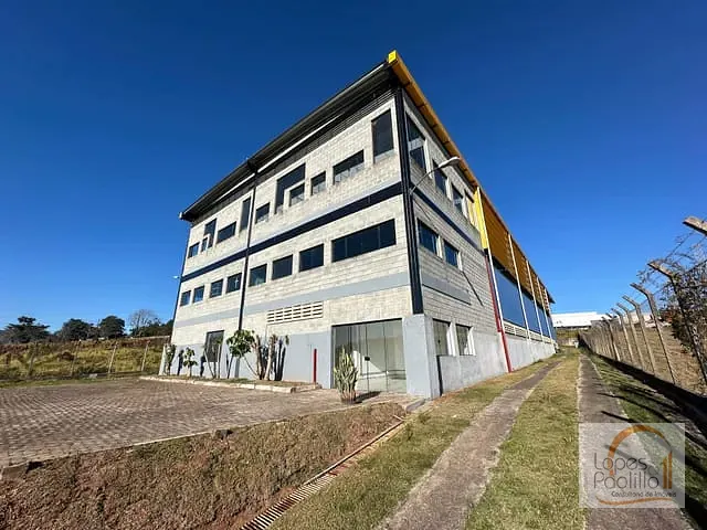 Galpão / Barracão com 6500m², à venda ou para alugar, no bairro Boa Vista em Atibaia