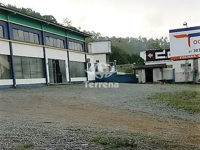 Galpão / Barracão com 1420m², para alugar, no bairro Encano do Norte em Indaial