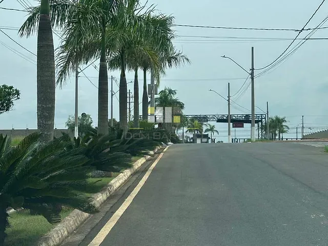 Galpão / Barracão com 1600m², para alugar, no bairro Jardim Nova Europa em Hortolândia