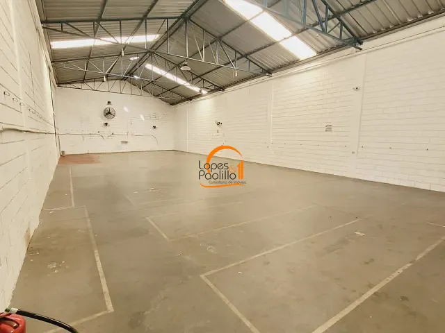 Galpão / Barracão para alugar, no bairro Jardim Imperial em Atibaia