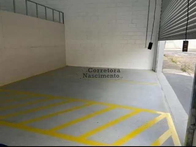 Galpão / Barracão com 250m², à venda, no bairro Jardim Esper em Jacareí