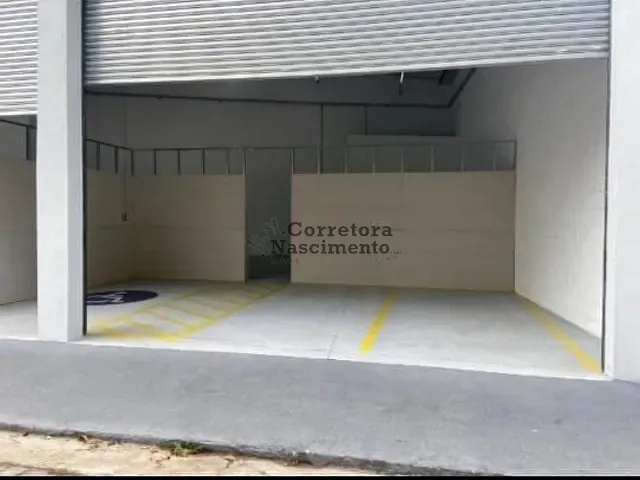 Galpão / Barracão com 250m², à venda, no bairro Jardim Esper em Jacareí