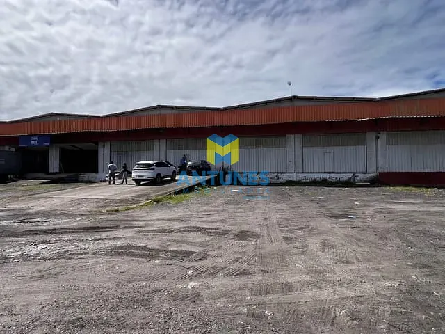 Galpão / Barracão com 600m², para alugar, no bairro Pontezinha em Cabo de Santo Agostinho