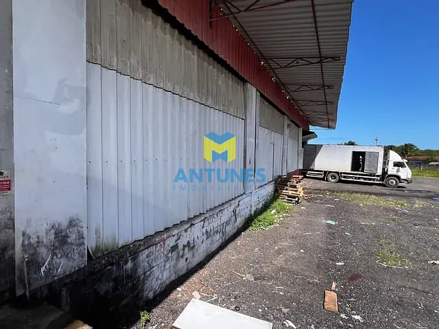Galpão / Barracão com 600m², para alugar, no bairro Pontezinha em Cabo de Santo Agostinho
